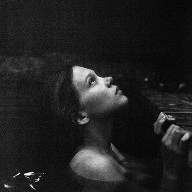 nana o'connor tweet media