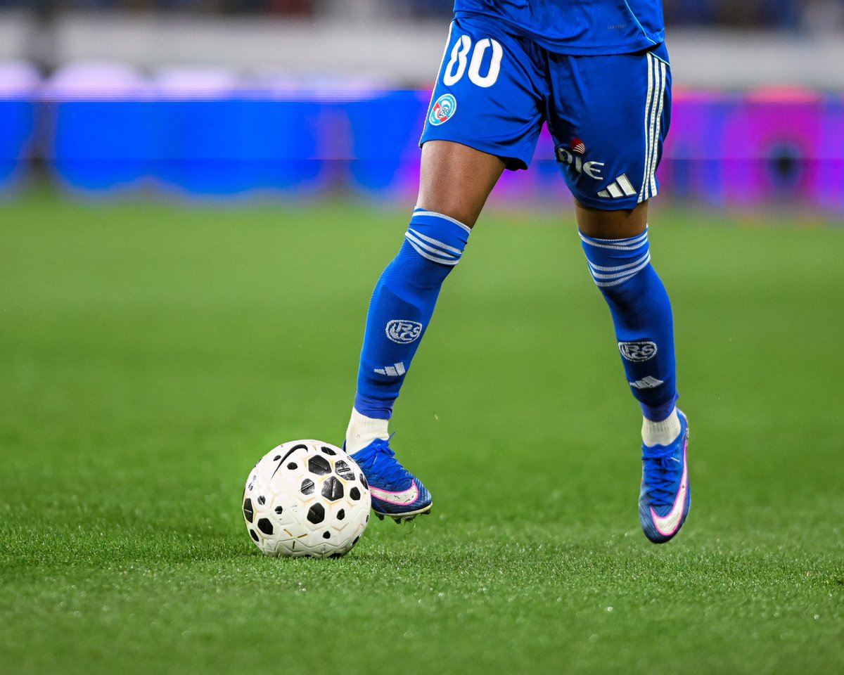 RCSA_Feminines's tweet photo. Un (très bon) point face au leader 👊

▸ #ArkemaPL | #RCSAOL (2-2) https://t.co/GgsD7OxgQ7