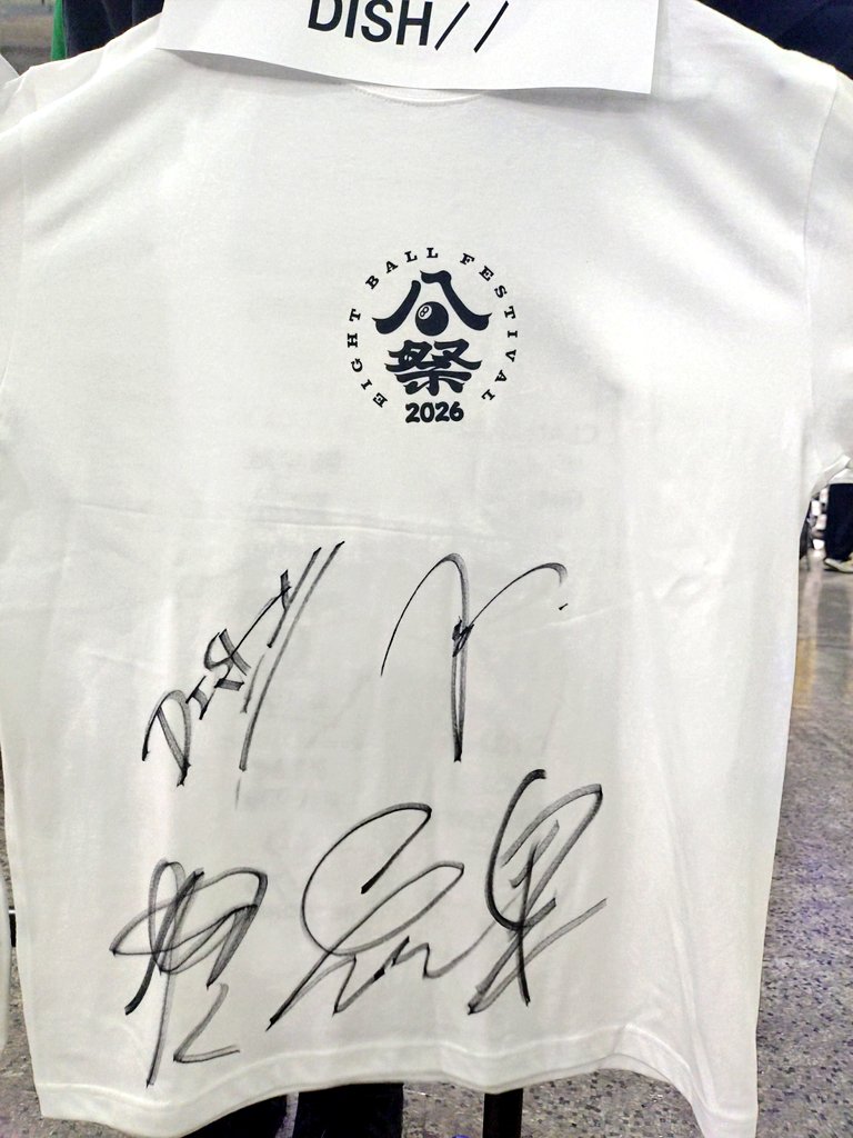 moco.gawgaw tweet media