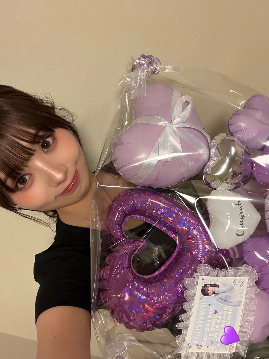 UNIS_offcl's tweet photo. 「Moshi Moshi This is UNIS♡」に来てくれたエバーアフターのみんな、本当にありがとうございます！！また一つ幸せな思い出を作れて、すごく幸せでした！また会おうね、日本〜！🍡  愛してるよん💗 

#UNIS #유니스 
#HYEONJU #진현주 https://t.co/DLAoNtAF7S