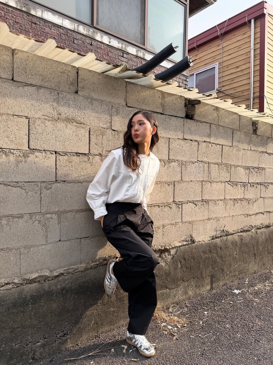 다섯시일분 tweet media