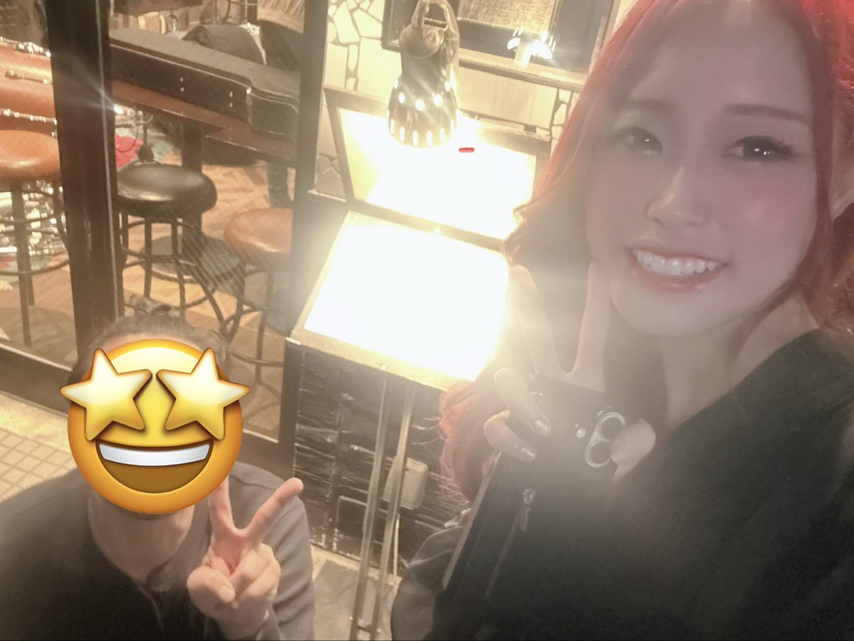 sho72027766's tweet photo. MUJINAというバンドのkey担当の最推し様がサポートで入っているLIVEを見に中目黒のFJ'sさんへ。本日も最推し様からパワー貰いました🤤演奏の事はよく分からんし表現が合ってるかわからんけど音の感情みたいなものを感じて最推し様の音はどんな曲でも心地いいのです。いい夜でした
#MITAN
#MUJINA https://t.co/y0NMdehnc9