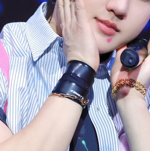 giul loves bin ⋆ saw skz x3 tweet media