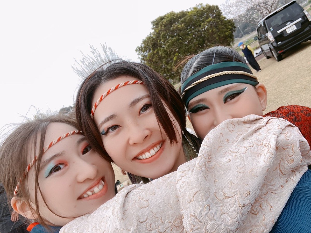 マナ tweet media