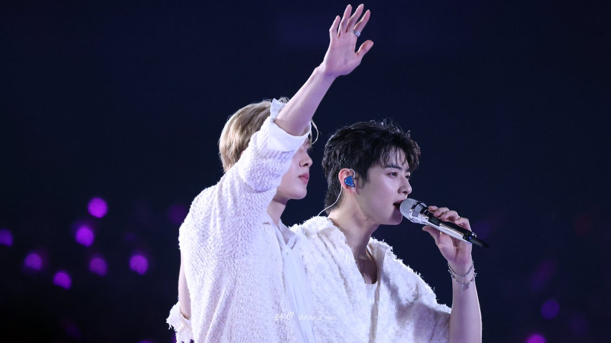 은우오빠 생일축하해요~🥳
 #언제나_너의편_소중한_은우데이