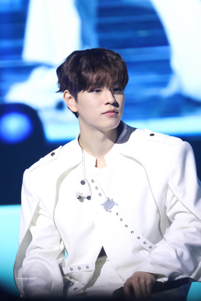 SEUNGSNAP | 승스냅 🐶📸 tweet media