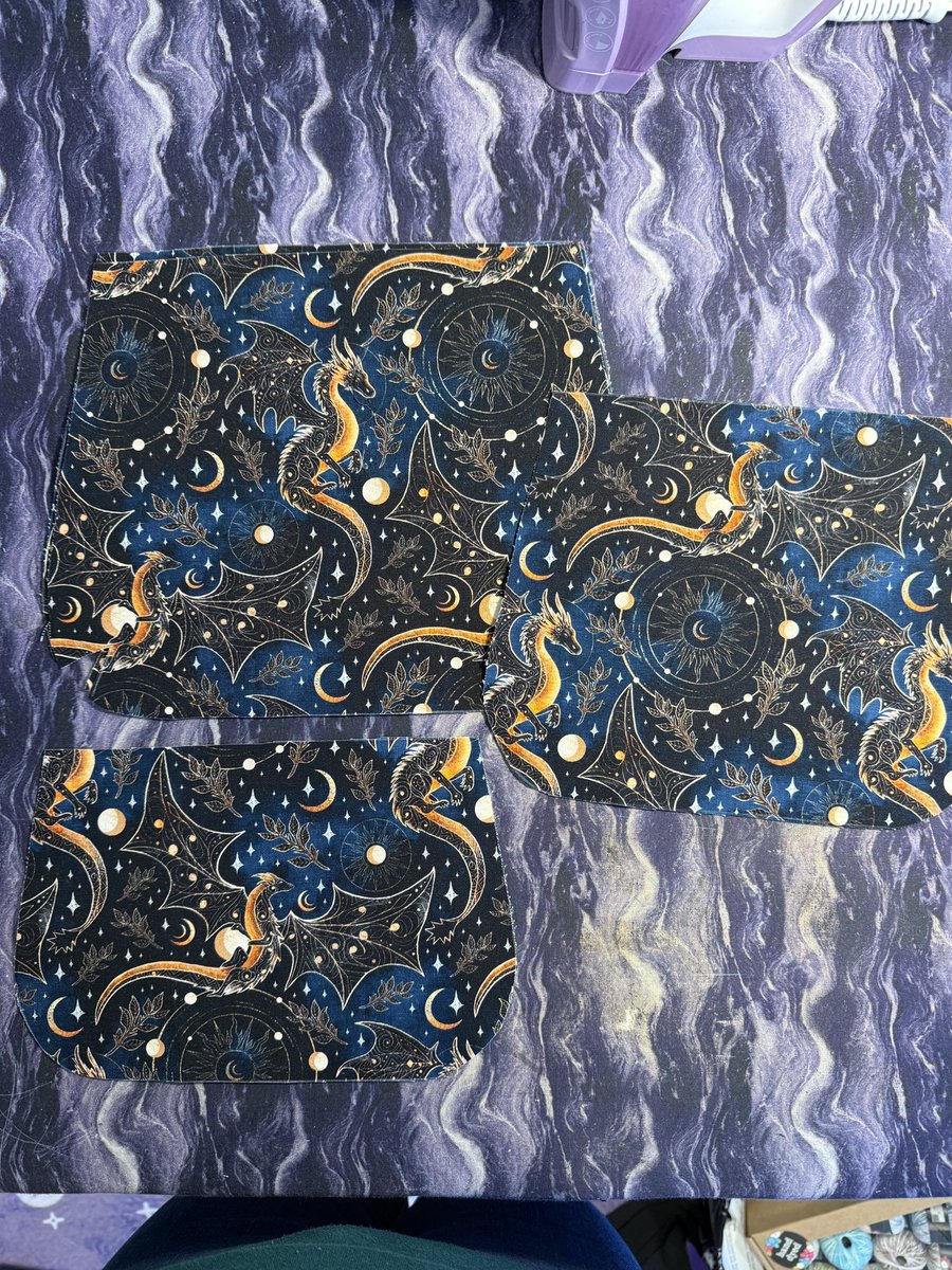 ƈօʊʀȶռɛʏ ❄️ tweet media