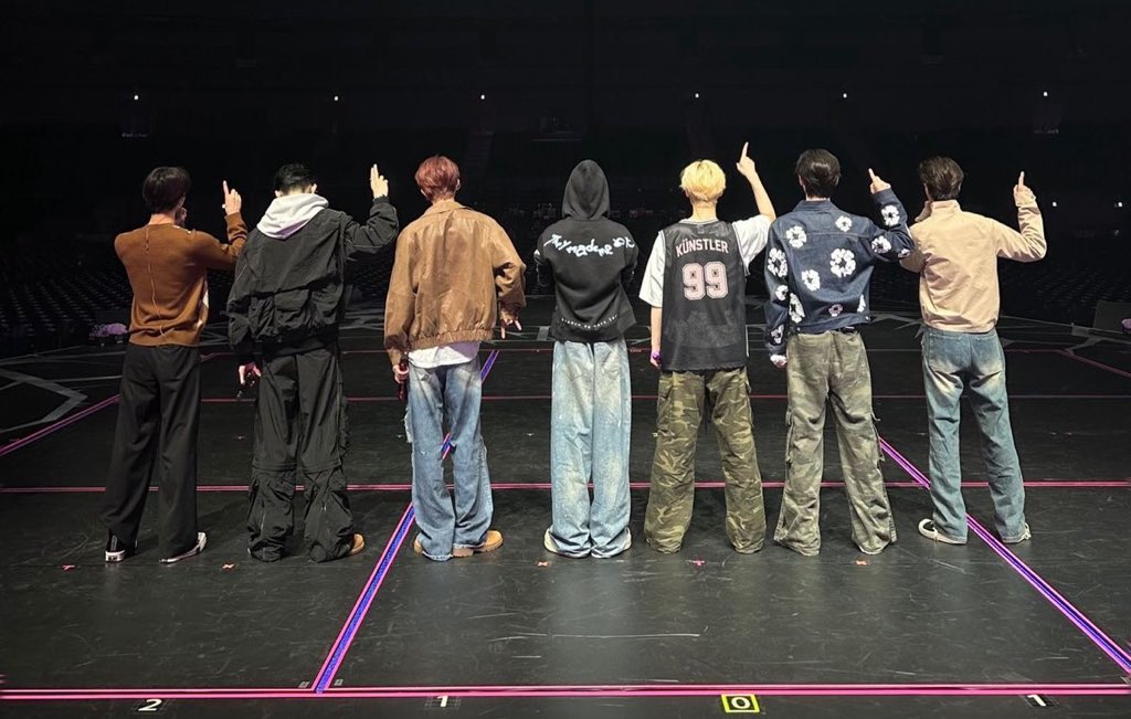 WHERE FATE KEEPS US CONNECTED
#ENGENES_MADE_ENHYPEN_7
#SEVENHYPEN

DO NOT ERASE HEESEUNG
항상 엔진의 남자
#ALWAYS_WITH_7
#ENHYPEN_IS_7