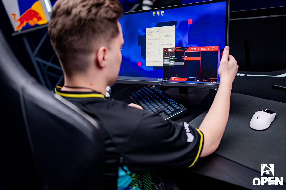 BLAST Premier 💥 tweet media