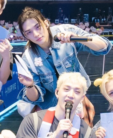 🍇 escape ultah 1th 🐺💗🥟 tweet media