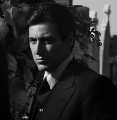 سريالي tweet media