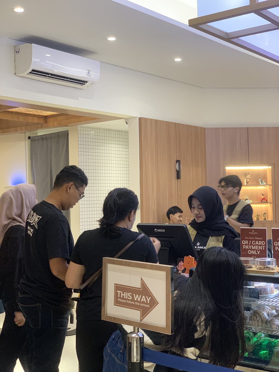 aisika🌔 tweet media