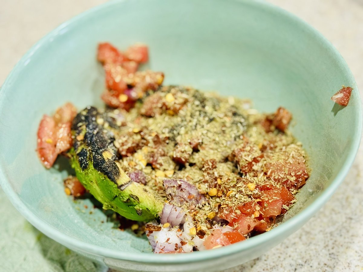 sushilbpatil's tweet image. Healthy Sunday !!! 
Eat Healthy …Stay Healthy!! 
Avocado 🥑 Roast it and taste the magic 🤟🏻🤟🏻🤟🏻
#Avocado #breakfast #HealthyEating #HealthyLiving