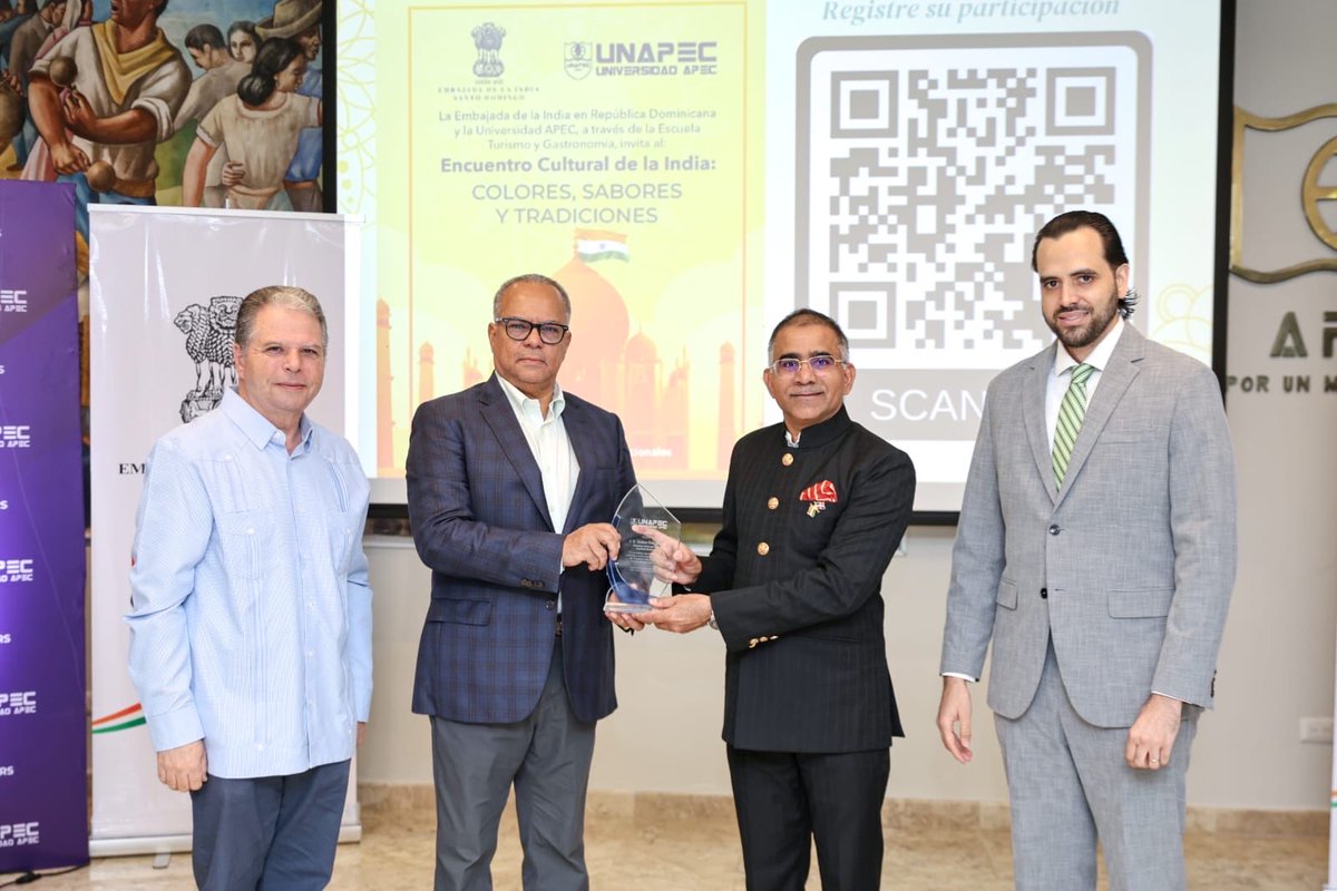India in Dominican Republic tweet media