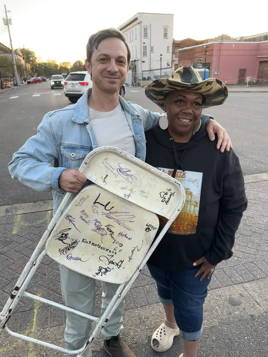 Mike Prysner tweet media