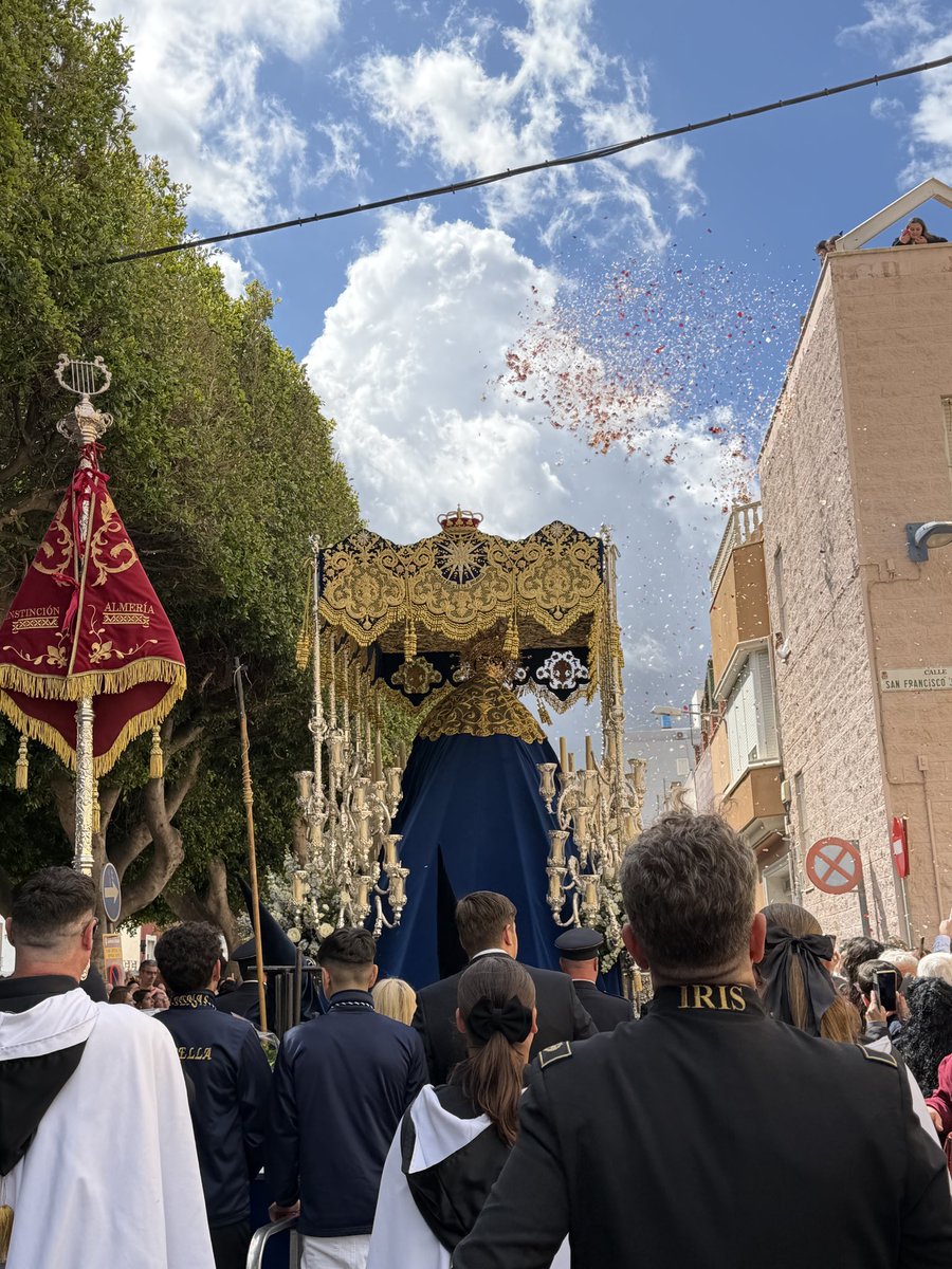 Los Iris tweet media