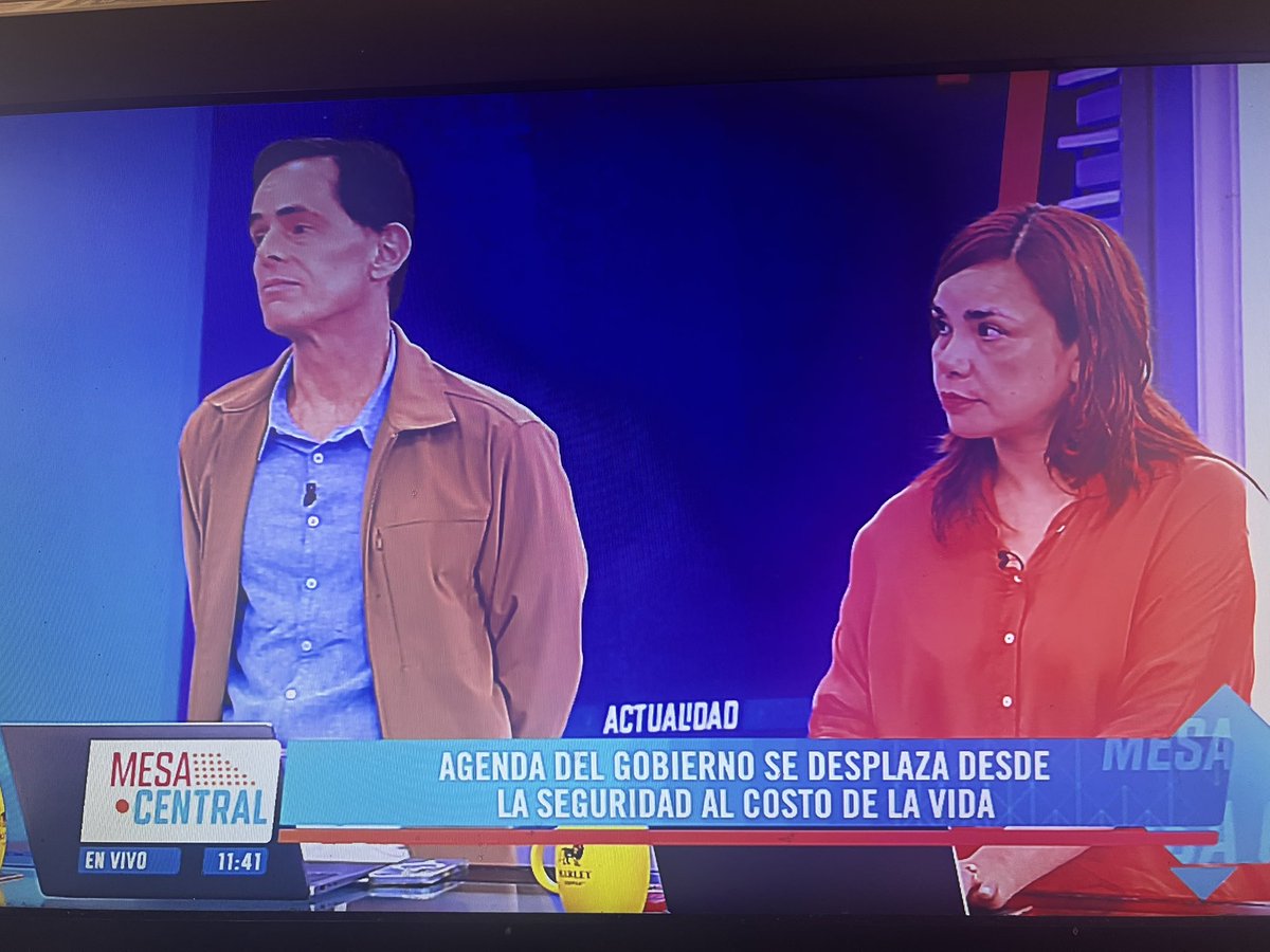 The Real Mr. Hitchcock tweet media