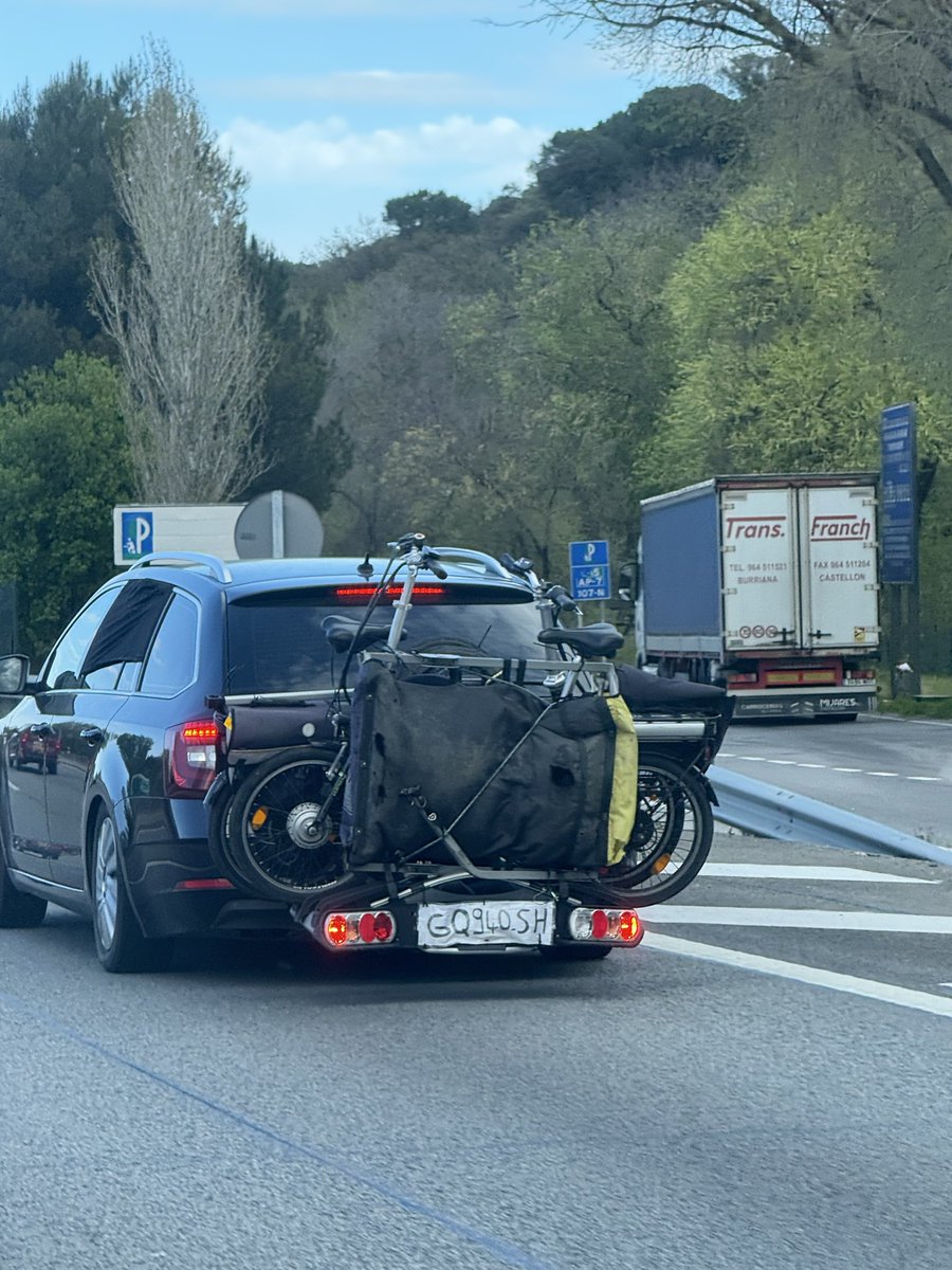bitxoslliures's tweet photo. @mossos 
Km 106 AP7 https://t.co/bJcWGPuOCj