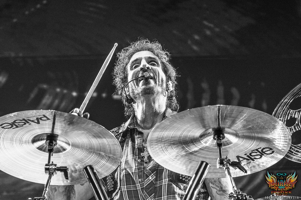 Deen Castronovo tweet media