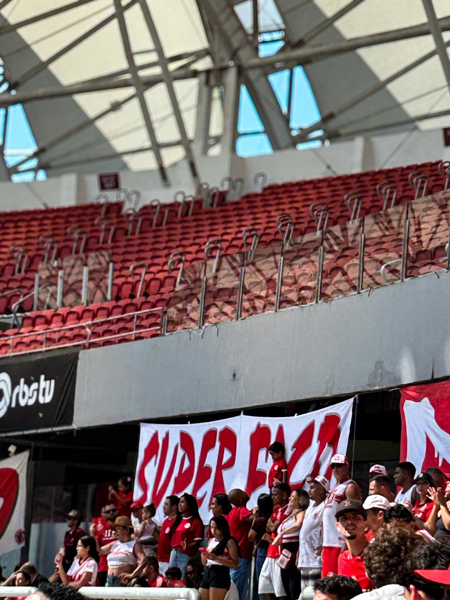 Theo Silveira tweet media