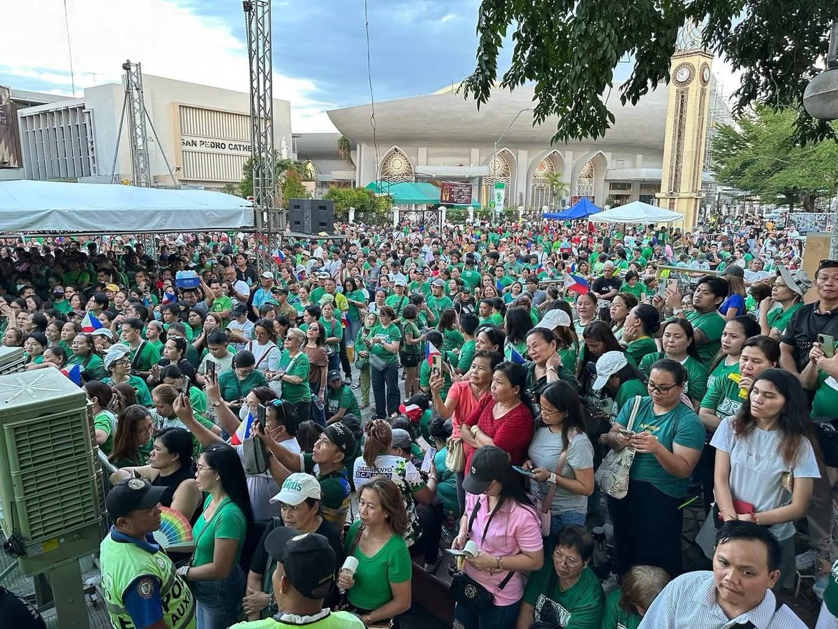 iSabongera's tweet photo. In my 50 years of existence and 25 years in public service, I have never witnessed anything like this. 

Filipinos—from every corner of the country, from every walk of life—coming together, not because they were asked, not because they were paid, but because they chose to. They spent their own money, brought their own food, endured rising fuel costs, and traveled great distances—some even crossing oceans, like our OFWs who sacrificed days of income—just to stand, to remember, and to offer flowers.

All for a former president.

This is not ordinary. This is not manufactured. This is something deeply felt.

If the accusations against him define who he truly is, then how do we explain this overwhelming outpouring of love? How do we reconcile this with the undeniable truth that he ended his presidency with an unprecedented 82% trust rating—the highest our country has ever seen?

Yes, there are those who disagreed with his methods, particularly in the fight against drugs. But no one can deny that he acted on what he promised. He made it clear from the very beginning—he would be firm, unyielding, relentless against those who threatened the nation through drugs and crime. And the Filipino people, by an overwhelming vote, entrusted him with that mandate.

He did what he said he would do.

And for many, it brought a sense of order, of fear against wrongdoing, of change in the everyday lives of ordinary citizens.

Today, long after he has stepped down, the people still gather. They still remember. They still show up—on their own, at their own expense, driven only by gratitude and loyalty.

I hope those who judge him will see this. Not just the accusations, but the people. Not just the cases, but the countless Filipinos who continue to stand by him.

I hope the ICC judges will see this, set him free, and allow our own country to decide his fate—respecting our sovereignty as a nation. I also hope they reflect deeply on whether this has become less about justice and more about politics—although, of course, I know this may be asking for a miracle.

Because this kind of love cannot be forced. It cannot be staged. It can only be earned.

And the question remains—how can a man be so deeply loved by so many, if he is only what his critics claim him to be?

He is no longer president. But clearly, for many Filipinos, his leadership is still missed.

Happiest Birthday FPRRD! We continue to pray for you.🙏🏻

For context, Cong. Robert Nazal and I were in Ormoc together with the One Leyte for Duterte as their guest to celebrate the birthday of FPRRD so we were able to witness it first hand.

grabbed photos from the other events in Davao, Cebu and the Hague.

pahabol dahil may nagcocomment!!!
if nag celebrate kayo sa area nyo please post sa comment section so i can collate all of them. please post your photos and your area. thank you po🙏🏻

Thank you Hong Kong, Malaysia, Japan, Nagoya, Japan, Toronto Canada, Iligan city, Kidapawan!

//BH Bernadette Herrera
