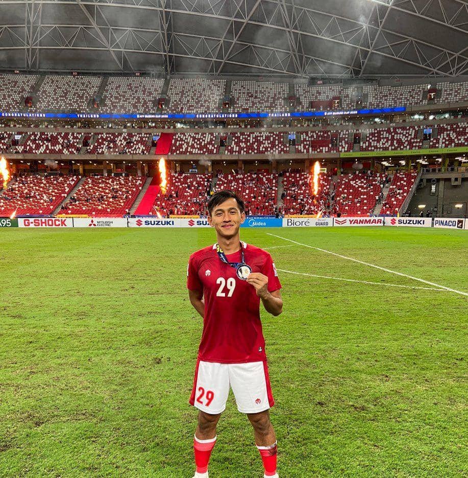 de Falcoda tweet media