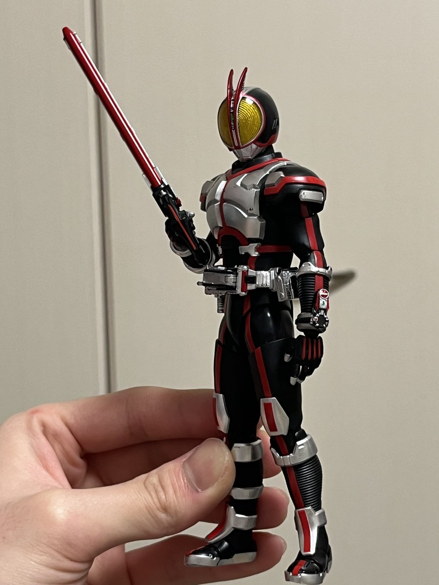 ごとう tweet media