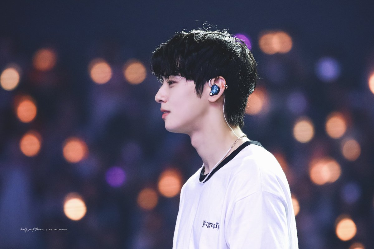 𝐡𝐚𝐥𝐟 𝐩𝐚𝐬𝐭 𝐭𝐡𝐫𝐞𝐞 tweet media