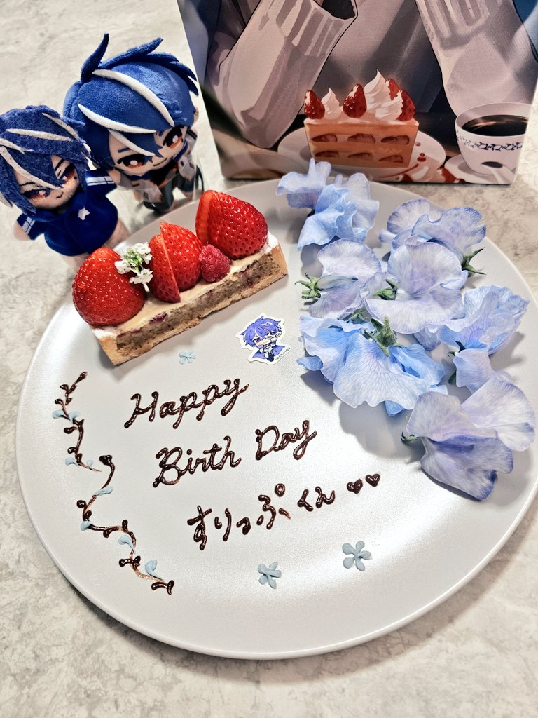 bbbbb_off's tweet photo. ┏┓┏┓｡･ﾟﾟ･｡｡ﾟ
┃┗┛ ᎯᏢᏢᎩ*.
┃┏┓┃ᏰᎨᎡᎱᎻDᎯᎩ.°・💙☽
┗┛┗┛

すりっぷくんお誕生日おめでとう！！
ちいこい命たちとお祝い🎂🎉

#藍月すりっぷ誕生日2026 https://t.co/uMZROzCtTX