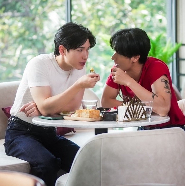 ฮุฮิ♡ tweet media