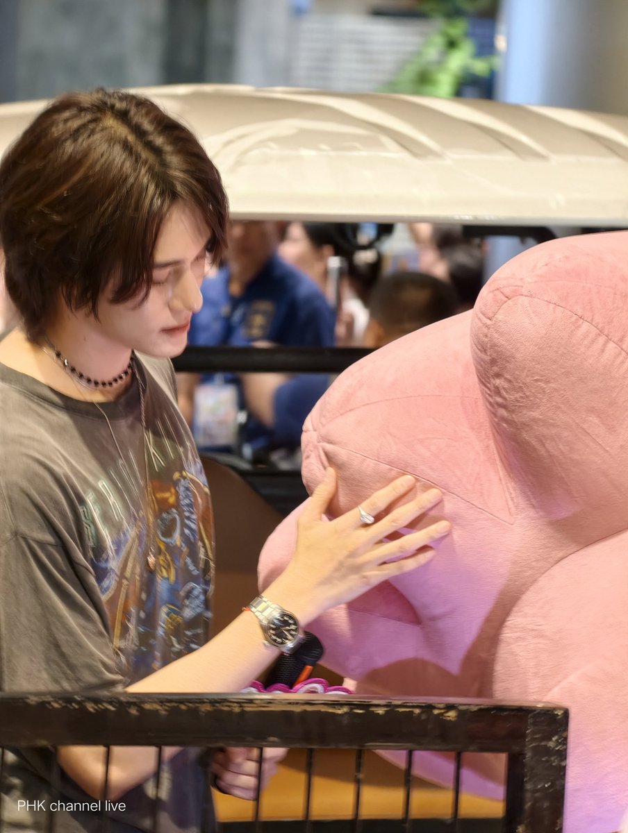 PHK Channel live tweet media