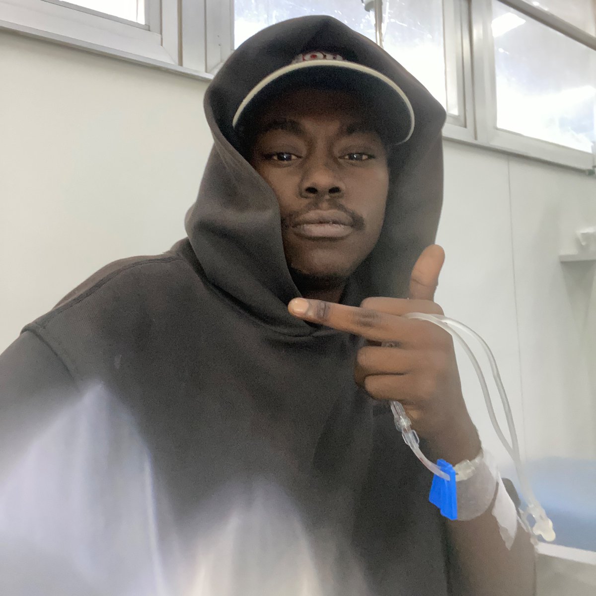 Terror dos fake, me mandem embora ou me aceite !!