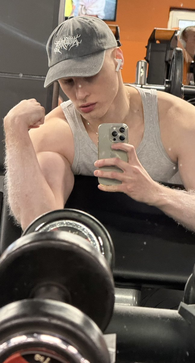 Salvatore tweet media