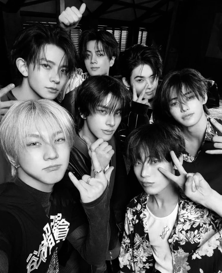 acervo sunghoon dos santos tweet media