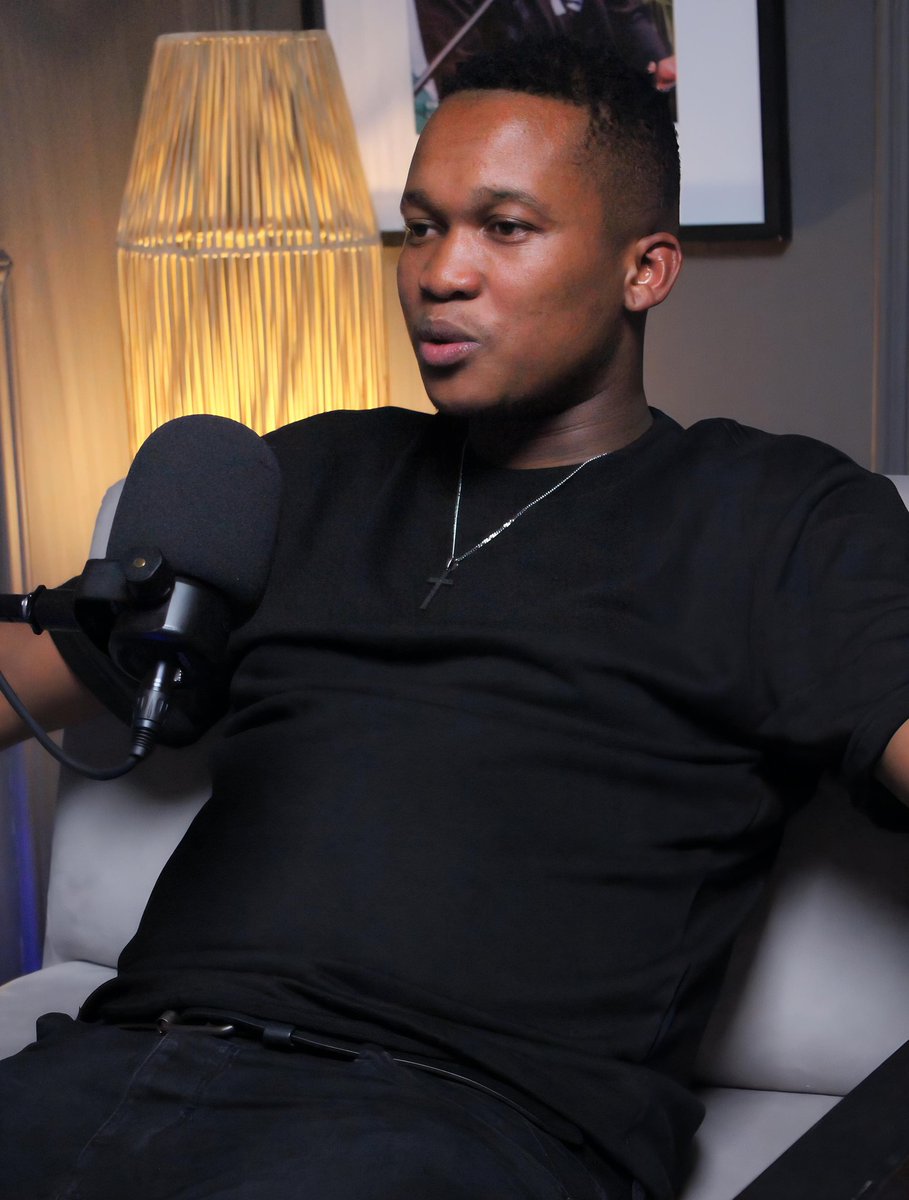 [NEW PODCAST] For brunch tomorrow, Lungelo KM is in conversation with the man who doesn’t eat pizza, Mr Khweee, umkhaya. BeeNation, are you there?🐝🐝🐝

Monday at 12h00.

Only on Engineer Your Life. 

BRAVO B THE KING 
BEES FOR BRAVO B 
#LindokuhleNsele 
#Bravob