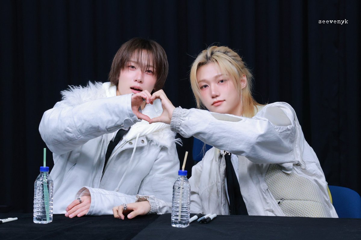 seevenyk tweet media