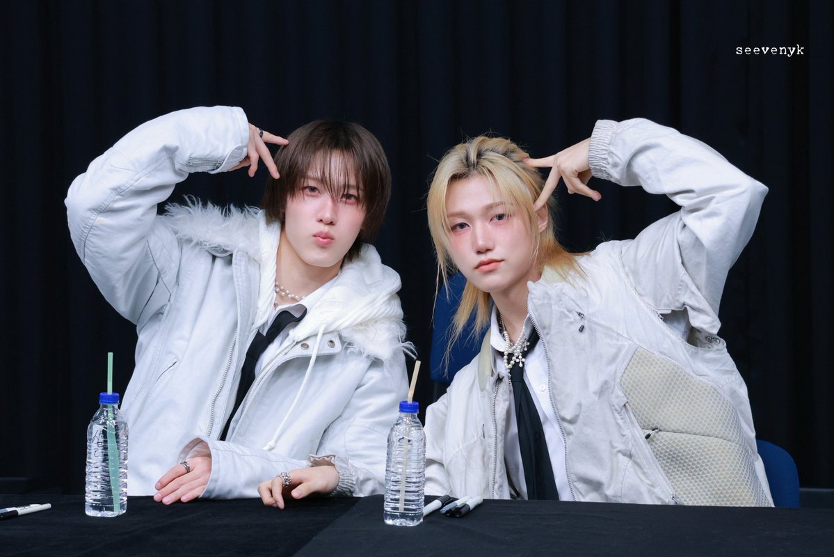 seevenyk tweet media