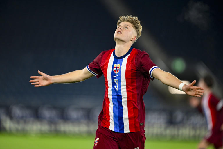 Football Talent Scout - Jacek Kulig tweet media