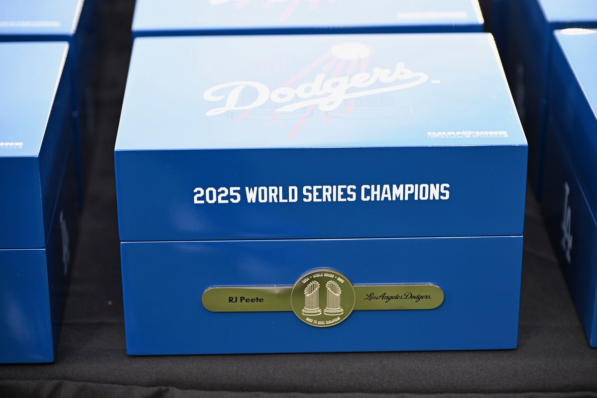 Holly Robinson Peete 💃🏾♍️ tweet media