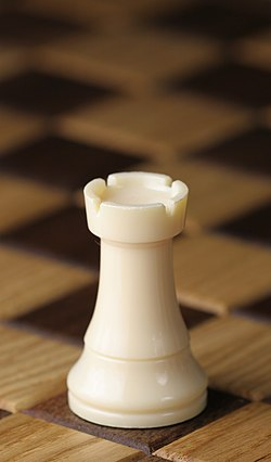 Juliius_'s tweet photo. @JagerBomb3r That's not a rook, this is a rook https://t.co/19fFtmWPB1