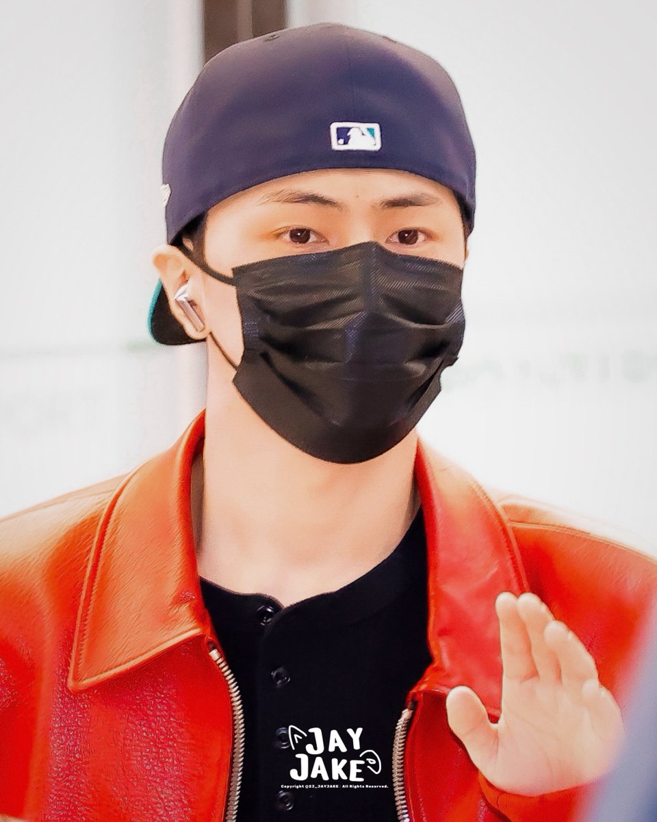 2J.jayjake tweet media