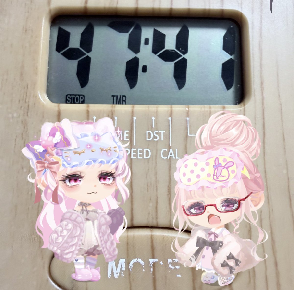 神信ミチル tweet media