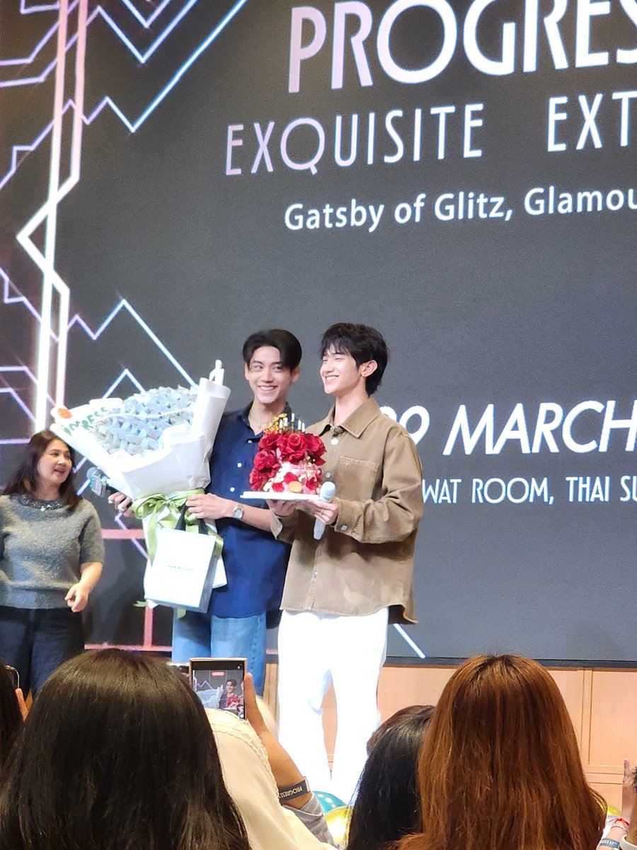 Muggle °•มัก•มัค ○•° tweet media