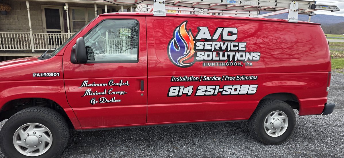 fatt336's tweet photo. Van lettering https://t.co/brFPkoauKJ