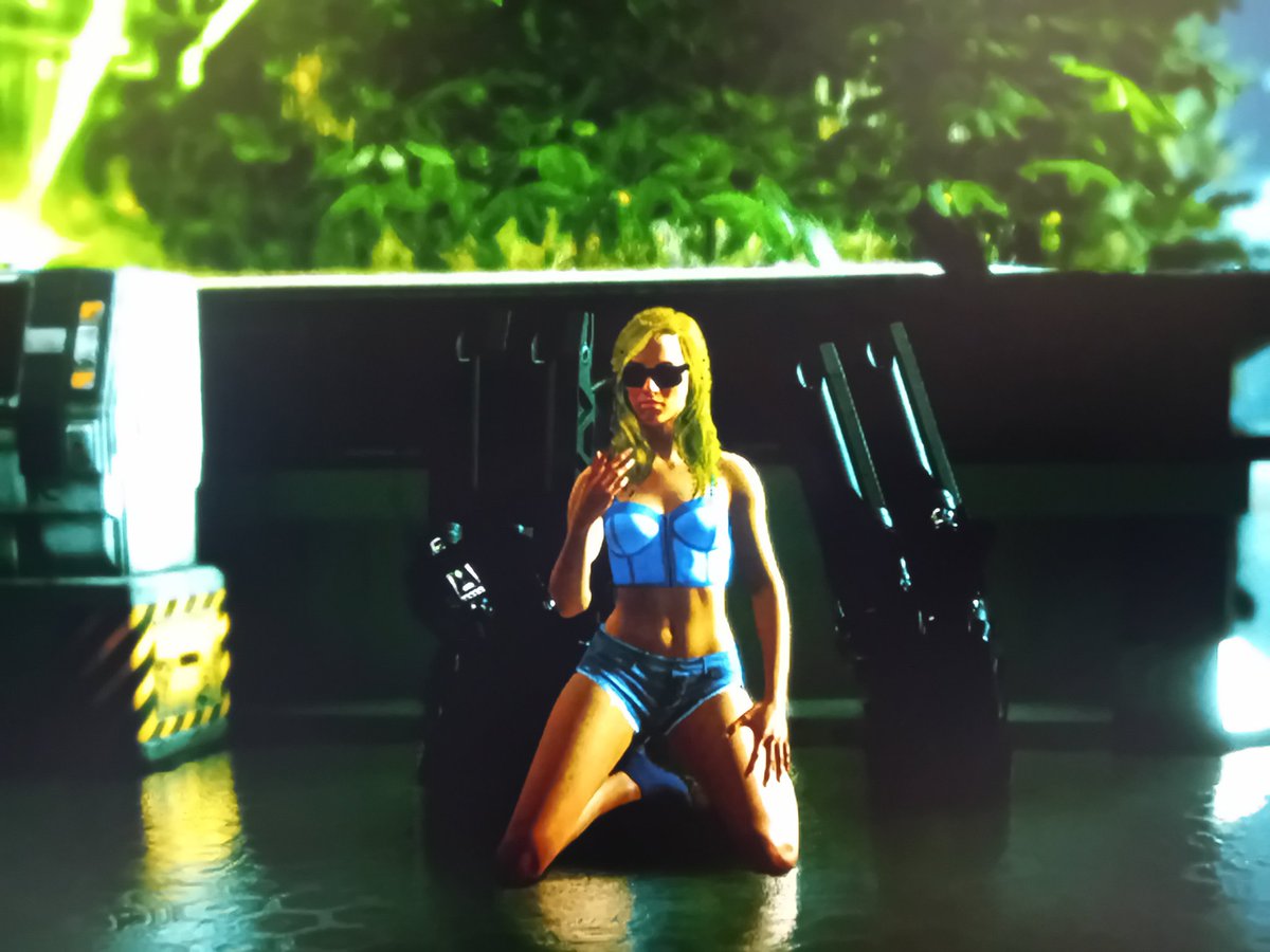 Emma Rugg tweet media