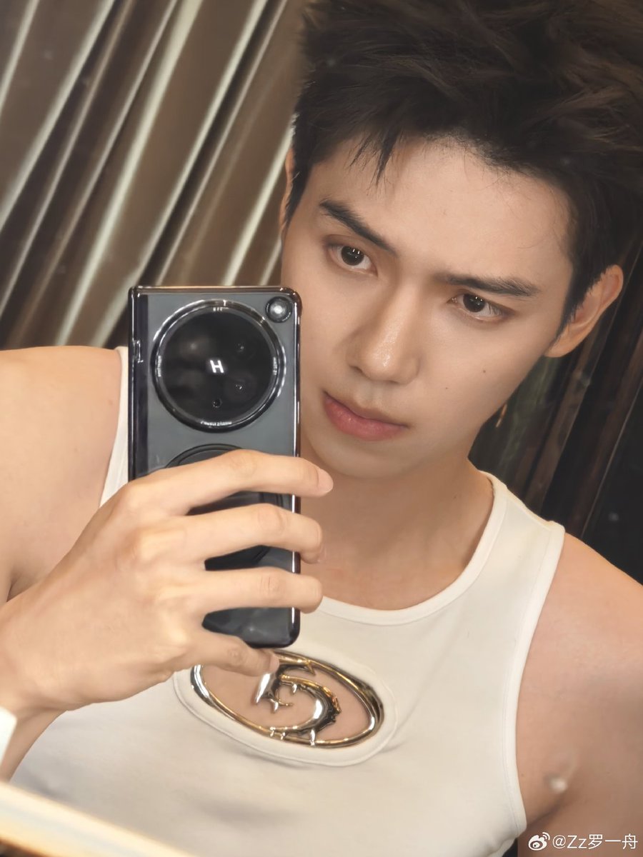 Sᴜᴢᴢsɪᴇ•Zᴢ罗一舟💚𝐒𝐈𝐃𝐄 𝐋 LᴜᴏYɪᴢʜᴏᴜ หลัวอีโจว tweet media