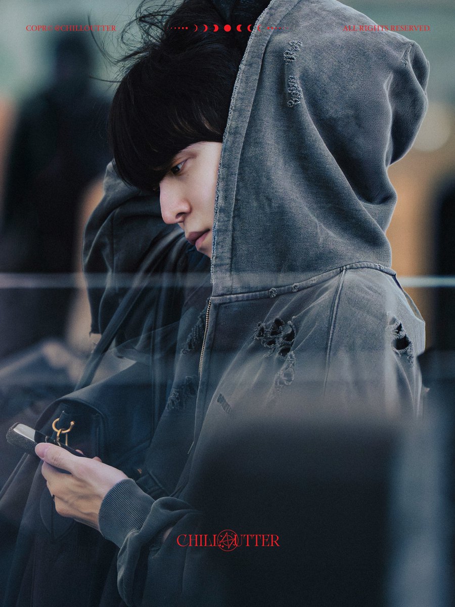 𝔄𝔱𝔥𝔢𝔫𝔞. tweet media