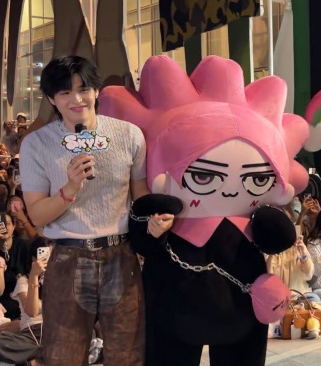 Cris ☁️🌸 tweet media