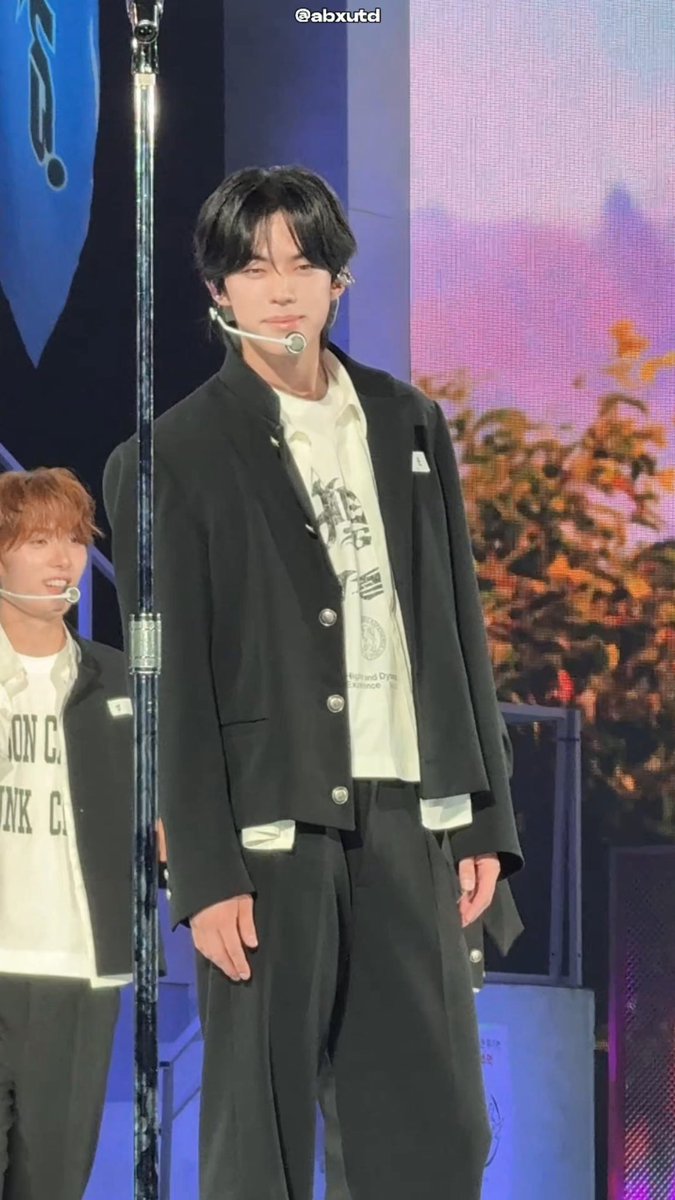 다𝒔𝒐𝒍.. tweet media