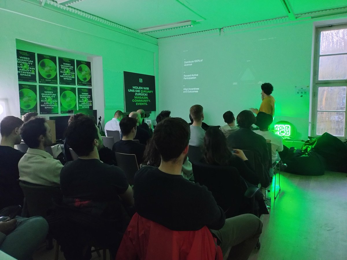 ETH_Munich's tweet photo. We did it and it was snowing❄️again. Our second edition was about AI @base bots using x402 and future of @AerodromeFi &amp; @ethereum DeFi. Danke für joining us and see you next month at https://t.co/moqcbz4CaS . Thanks to @base_germany @bitvavocom @EFetheverywhere @1E9tech https://t.co/6bMLVL2nS8